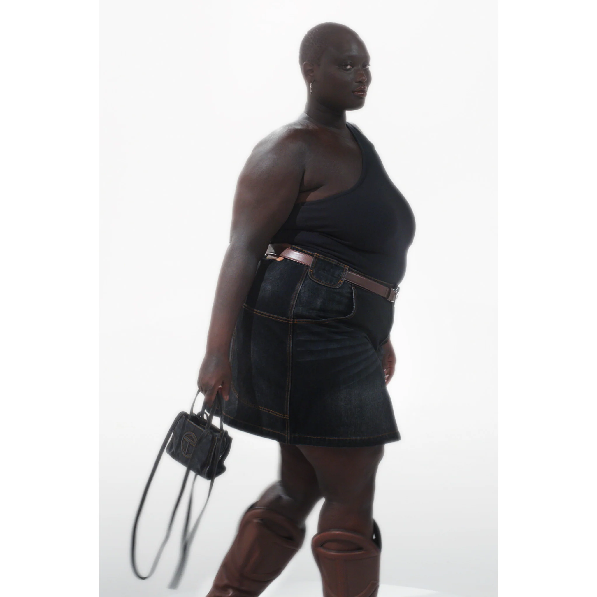 Short Jean Skirt - Black