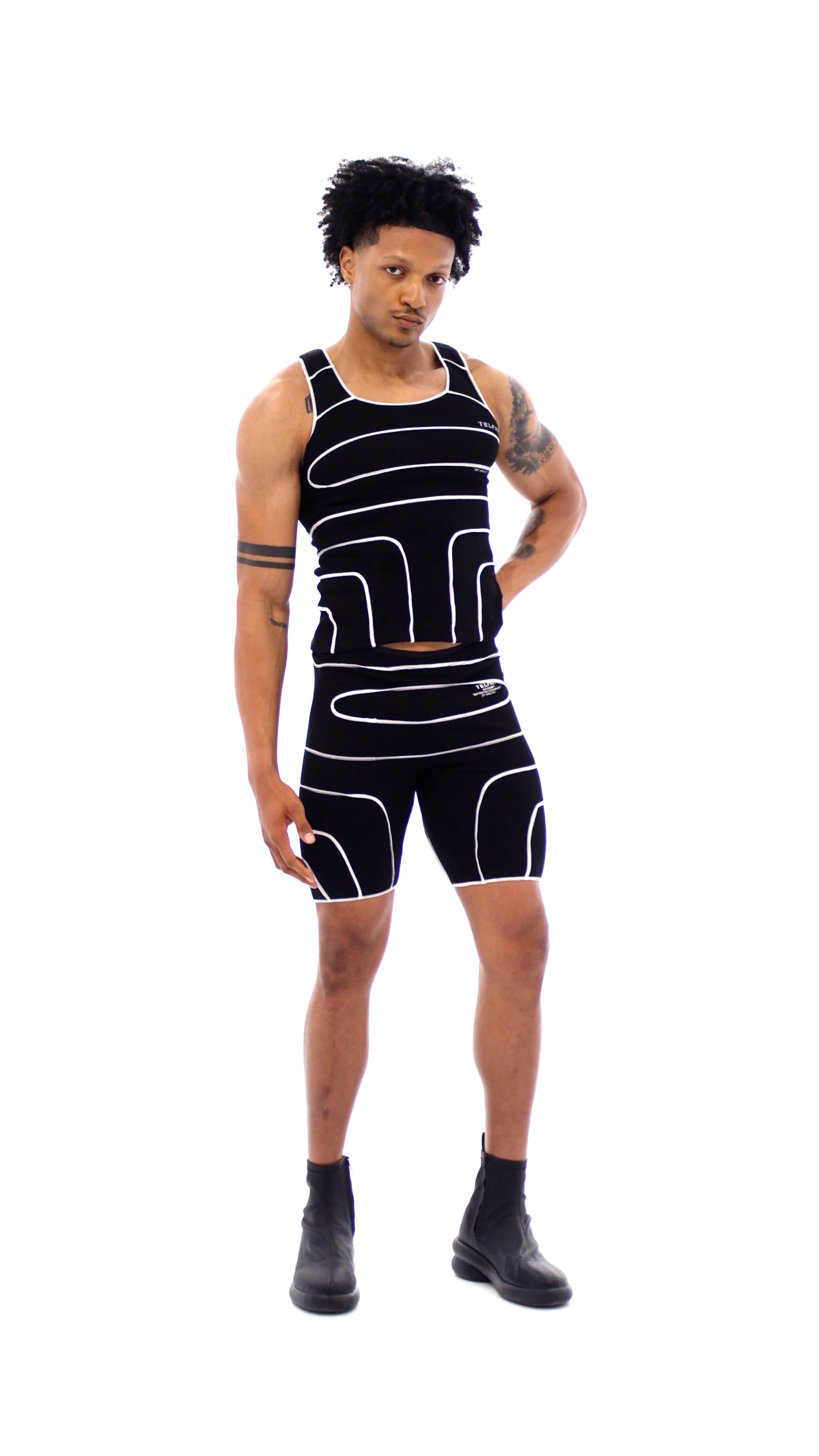 Logo Rib Short - Black